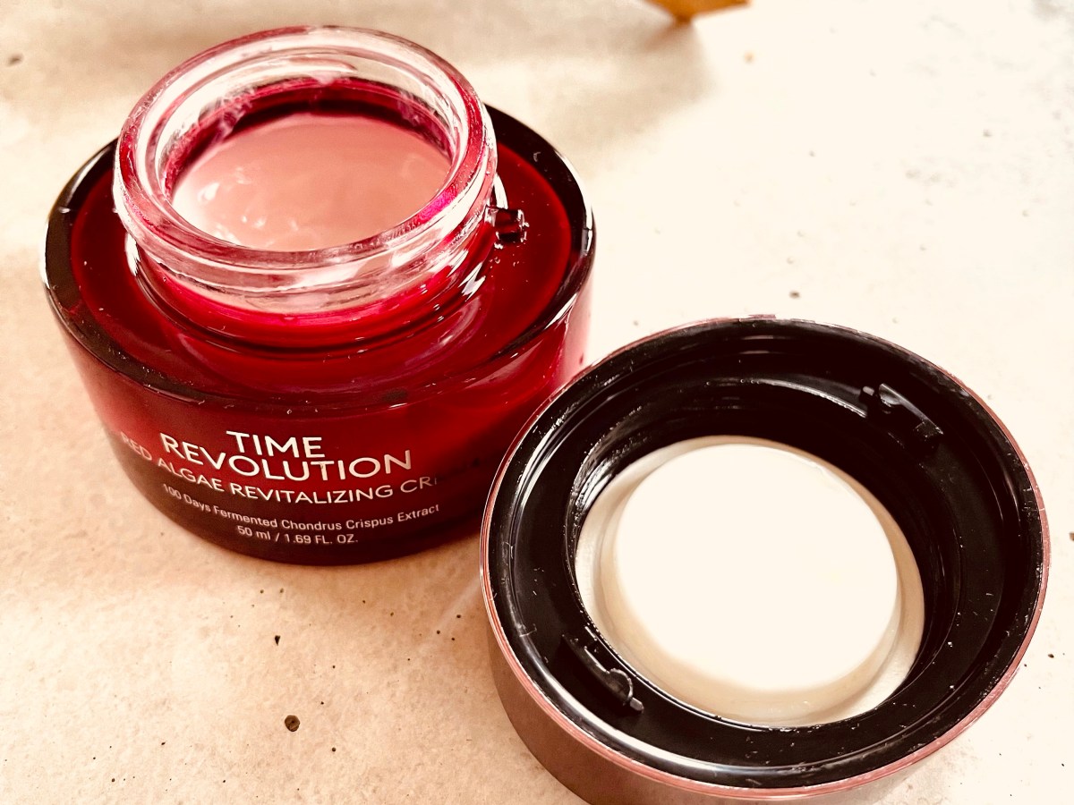 Missha Time Revolution Red Algae Revitalizing Cream Review | ahappyplaces.com